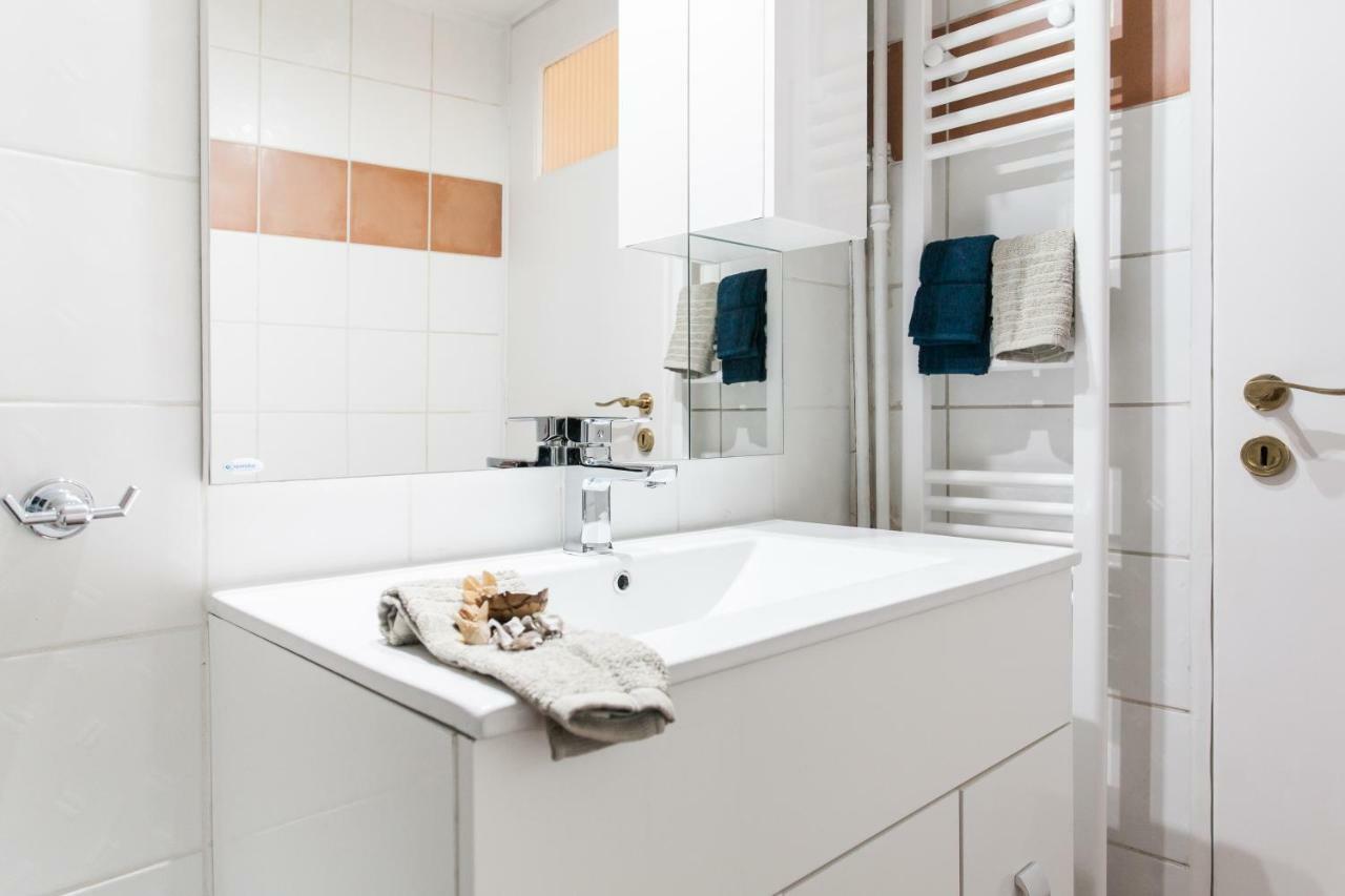 Classy Private Double Rooms In Apartment Next To Acropolis Athens Luaran gambar